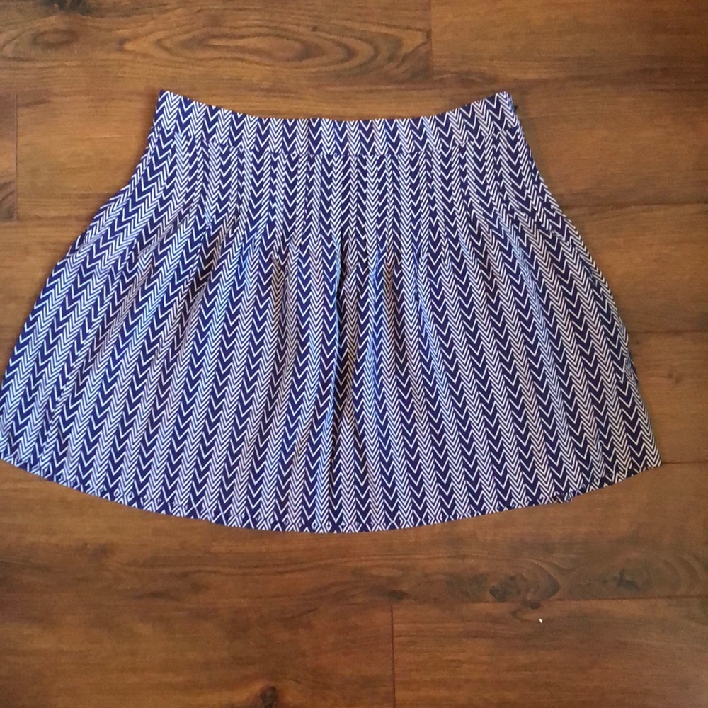 Gap pleated skirt